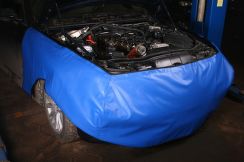 Накидка на капот для ремонта авто